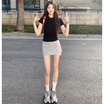 Kadınlar İçin Yazlık Yeni Stil Gri Yırtmaçlı Yoga Eteği ve Pantolonu Beli Saran ve Zayıflatan Kalça Eteği Spor ve Günlük Üç Parça Mini Etek
