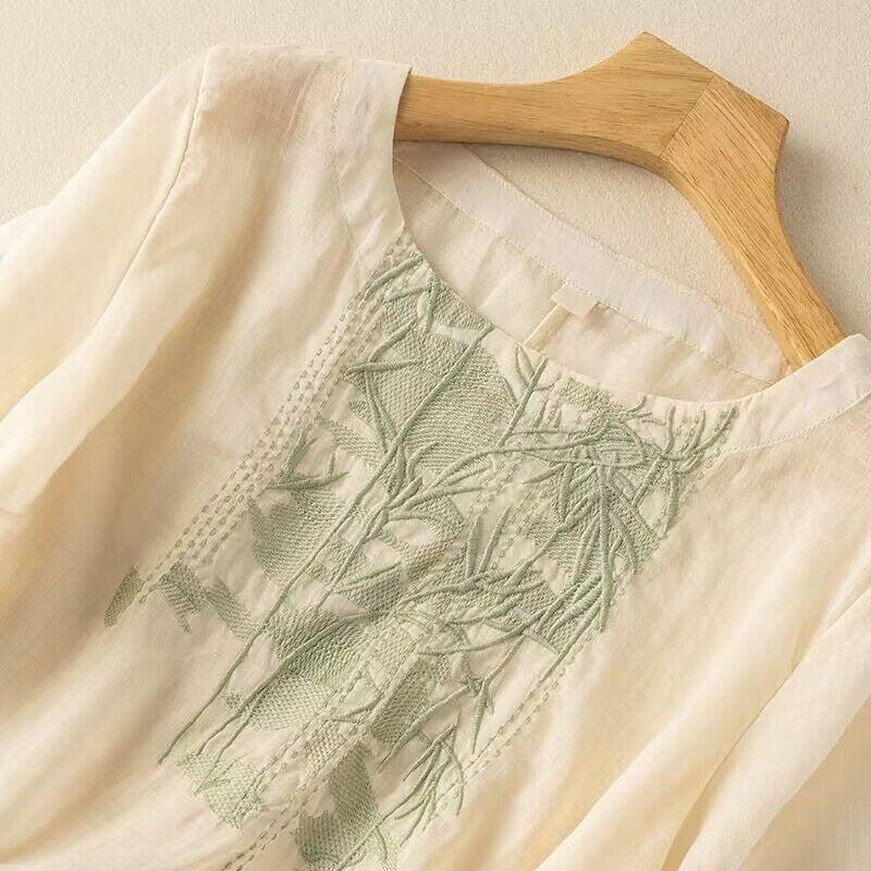 Embroidered cotton and linen top literary retro loose feeling short-sleeved cotton and linen T-shirt summer new women