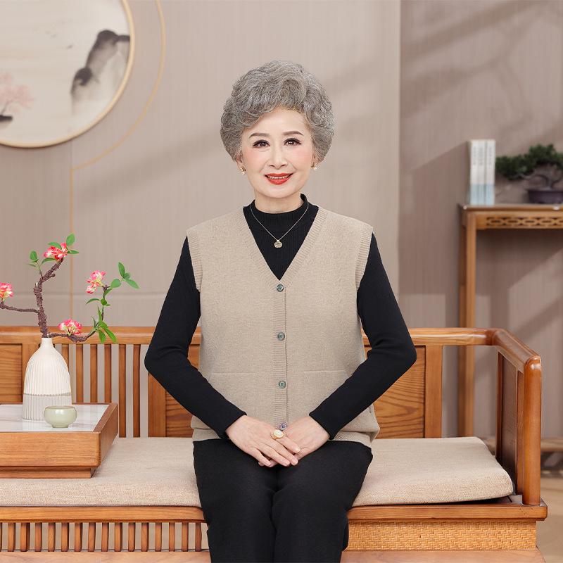 Autumn & Winter Fashion Vest and Cardigan for Middle-aged & Elderly Women - Plus Size V-neck Jacket