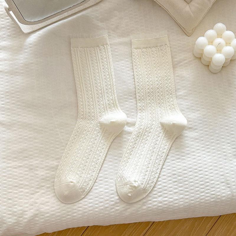 Female Spring and Autumn Lovely Lace Edge Princess Wind White Medium Tube Cotton Socks