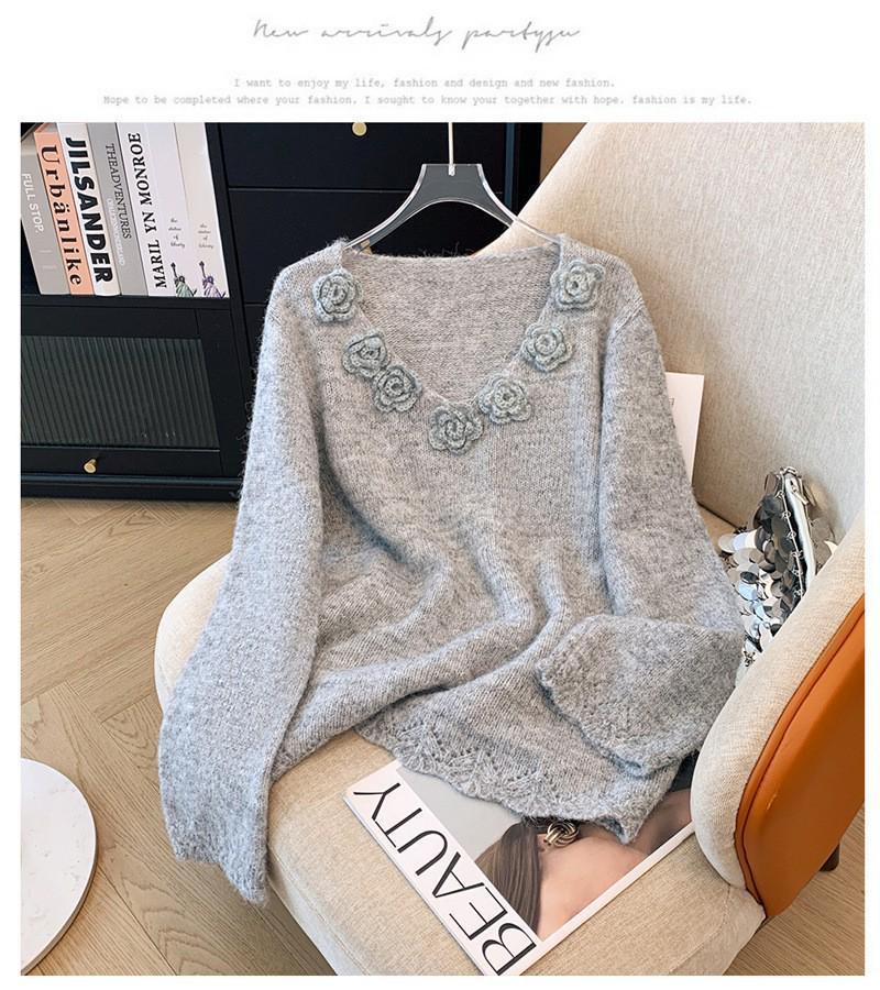 Pink Flower V-Neck Sweater - Plus Size, Mid-Length for Chubby Women, Fall/Winter 2024
