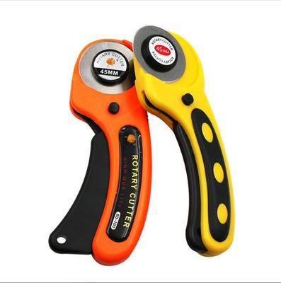 45mm Patchworkové válečkové kolečko Nůž Nůž na řezání látek Kůže Papír Látka Řemeslné látky Rotační řezačka DIY Šicí příslušenství
