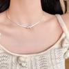 Camellia pearl necklace women's niche design sense collarbone chain high sense light luxury new neck chain