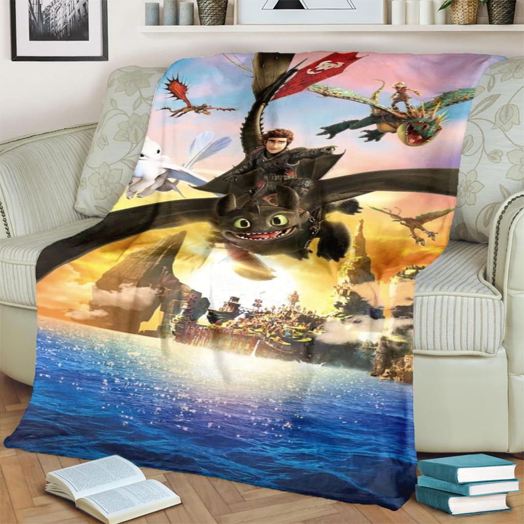 High-quality How to Train Your Dragon Toothless themed printed blanket. Soft and comfortable, a perfect gift for  friends.