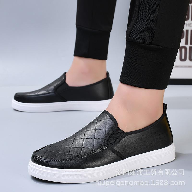 Men's White Comfortable Lightweight Breathable Nurse and Funeral Shoes