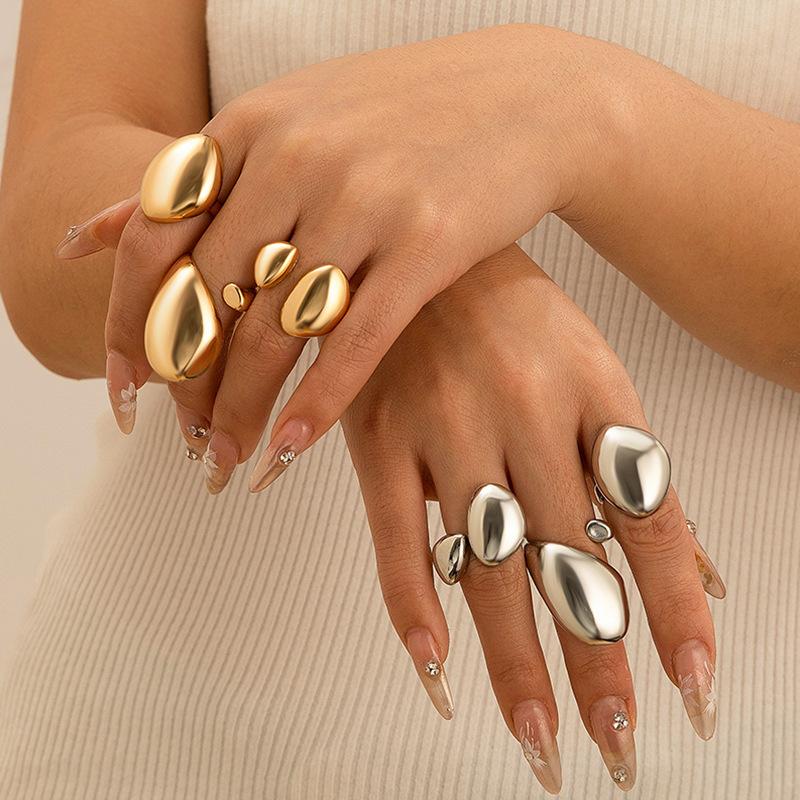 Anello Metallico Lucido Lava Liquida Vento Femminile, Set di Anelli con Superficie a Uovo Aperta Goccia d'Acqua Texturizzata