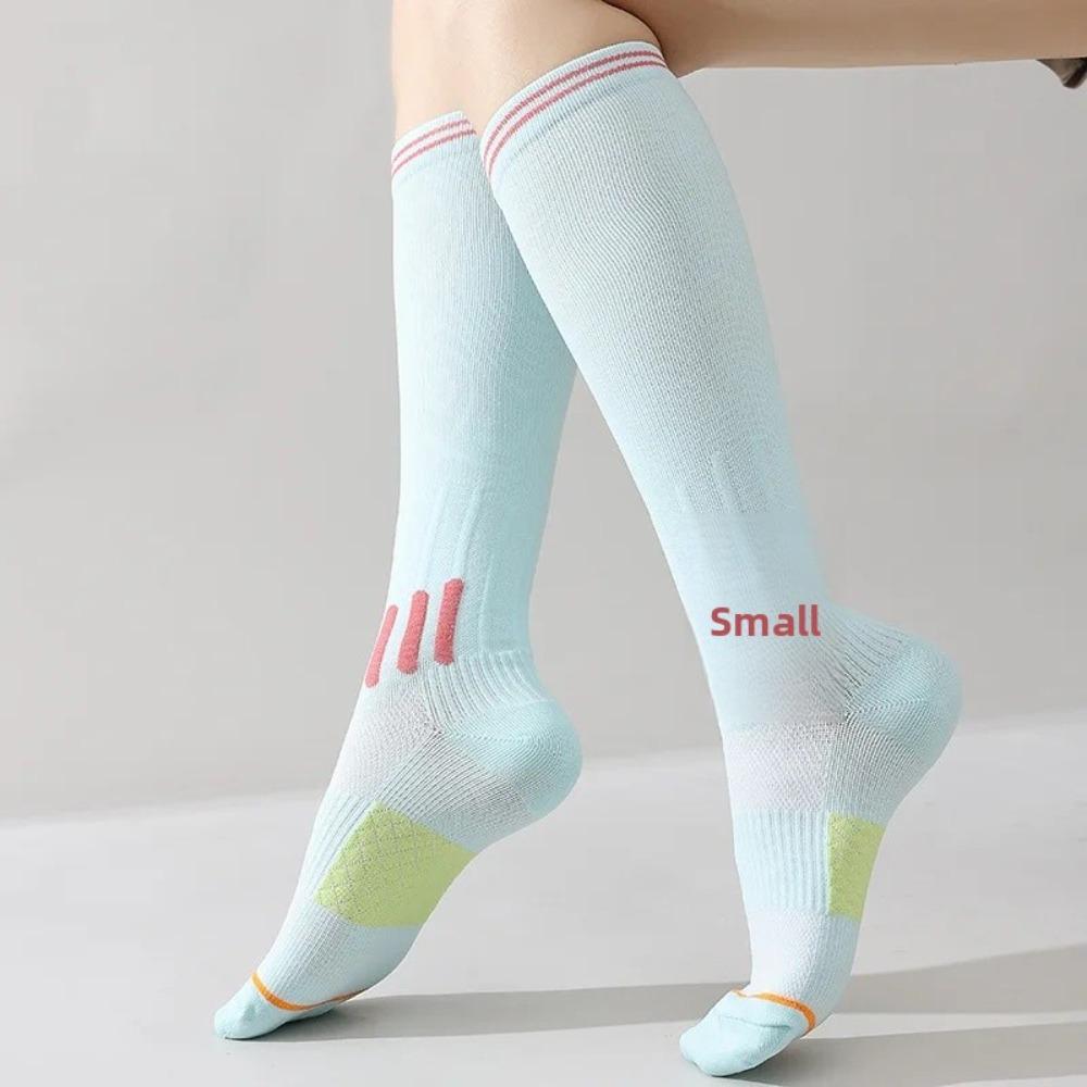 

Elastic Sport Leg Pressure Sock Compression Running Skipping Yoga Socks For Running Jump синий