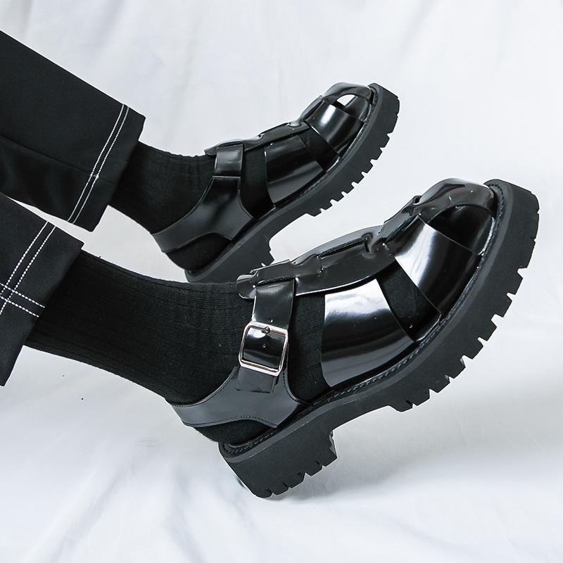 2025 Roman sandals men's summer thick-soled glossy business casual shoes wear cool leather shoes foreign trade large size men's shoes