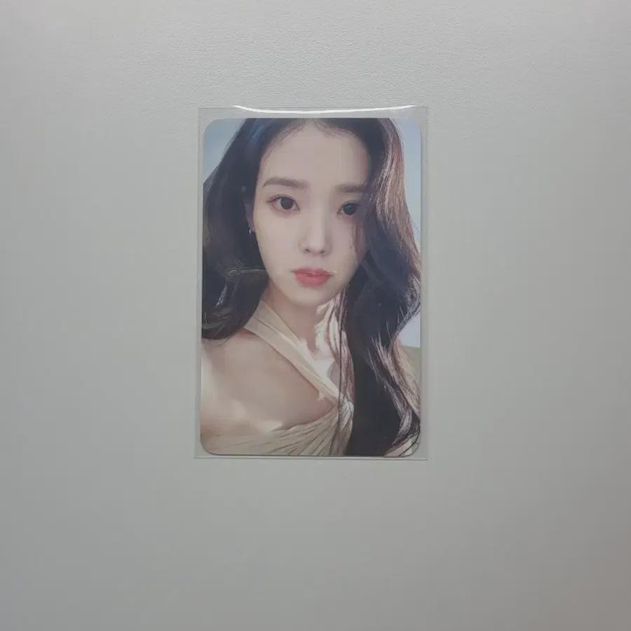 

Iu Ike Screening Photocard