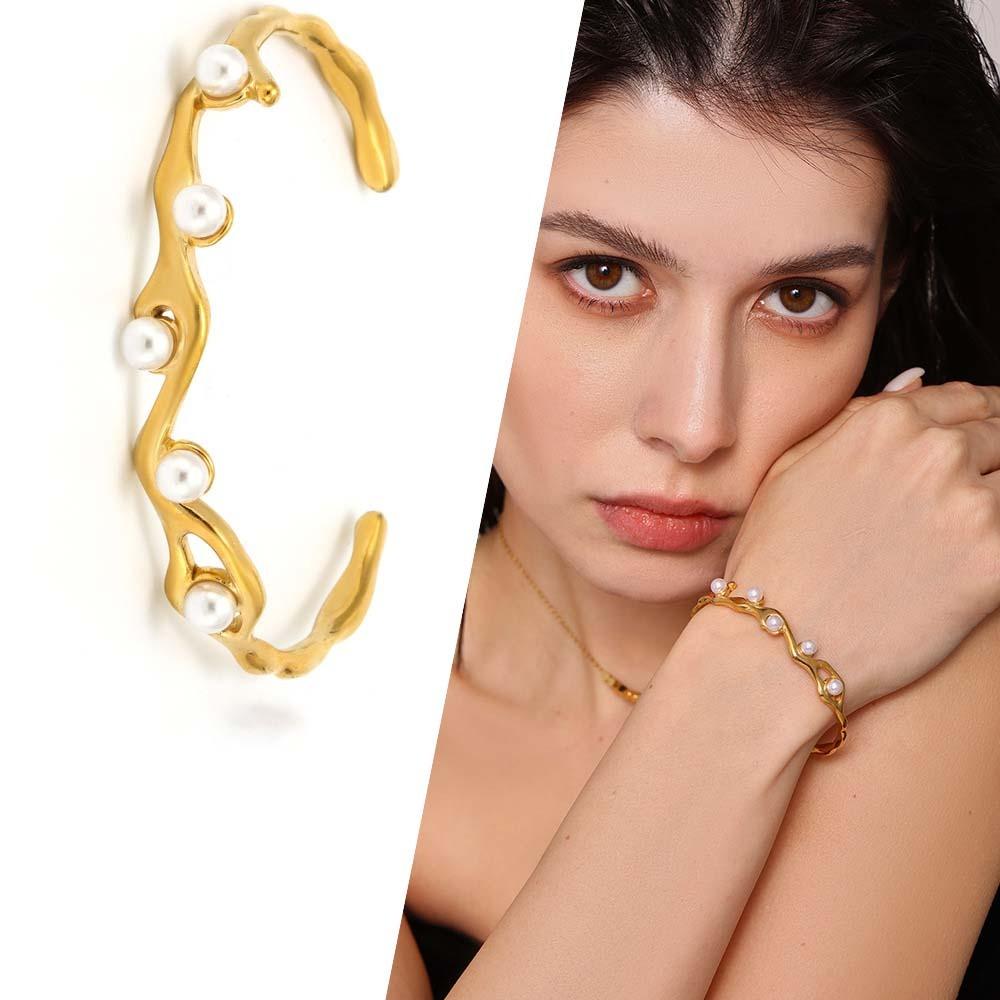 Zinc Zinc Alloy Pearls Golden Bracelet Irregular Silver Wrist Circle Classic Wave Shaped Bracelet  Decoration