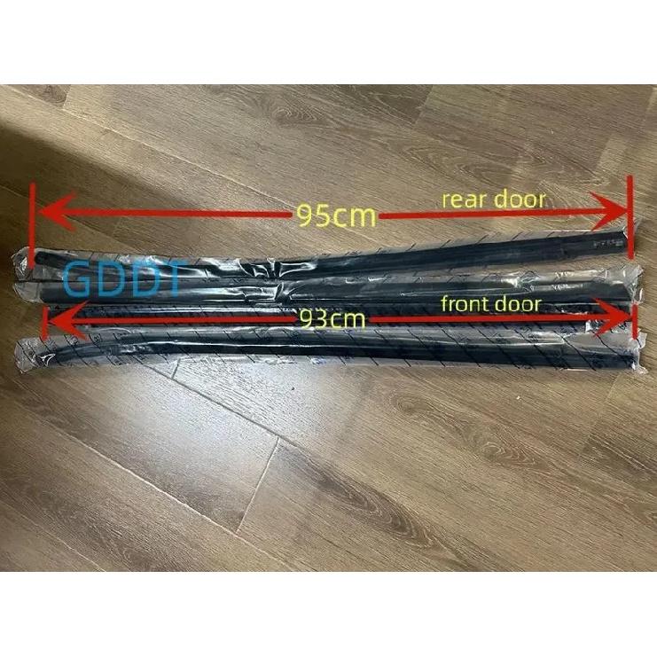 4 Pcs Black Outside Windows Glass Rubber for Hyundai IX35 82210-2S000 2010-2015 95cm 93cm Weatherstrip for Tucson LM 2nd