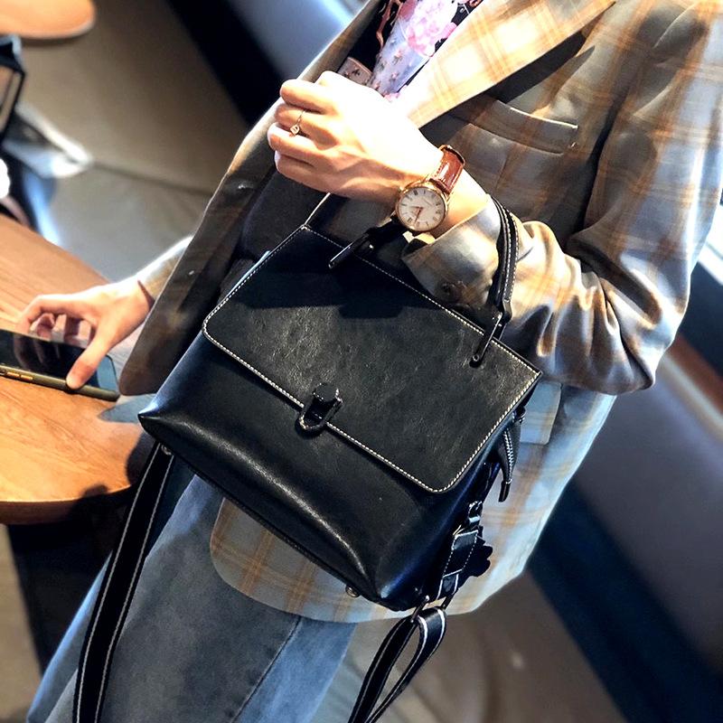 Genuine Leather Wide Strap Shoulder Crossbody Bags For Women  Trend Designer Short Handle Ladies Handbags