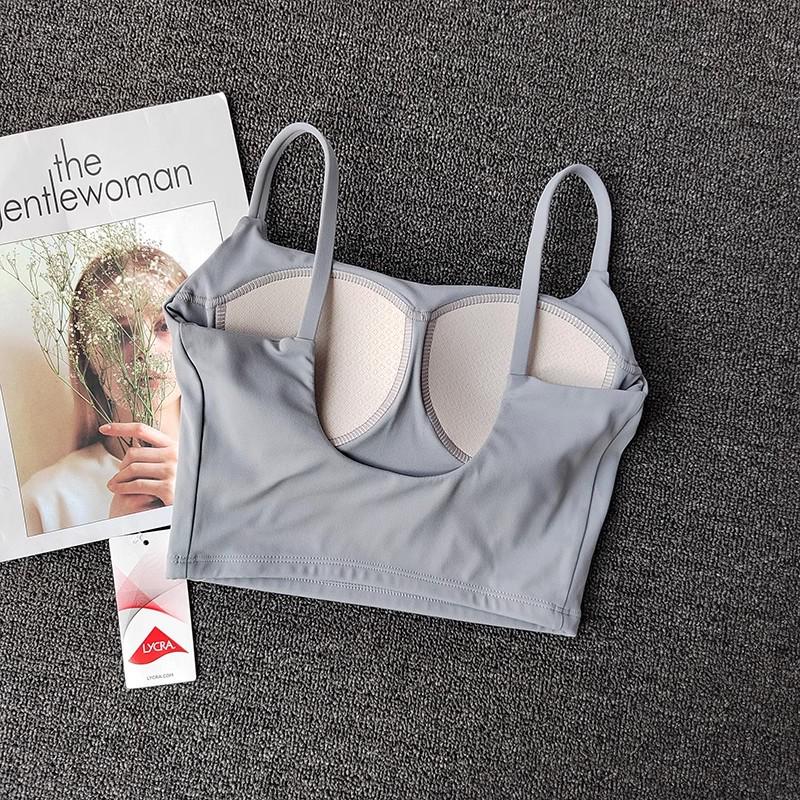 Damen Sommer Sport Tank Top mit integriertem Brustpolster, Schönes Rückendesign, Nacktes Gefühl, Stoßfeste Fitnessweste