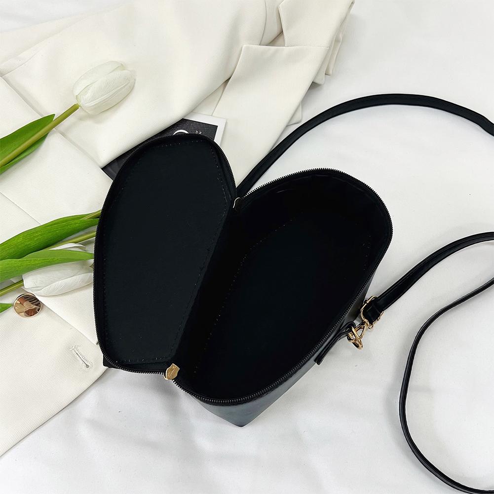 Women Crossbody Bag PU Leather Coffin Shape Gothic Shoulder Bag Skull Print Hobo Bag for Carnival Cosplay