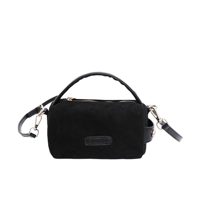 Frosted bag new women's simple temperament niche design retro casual messenger bag tide