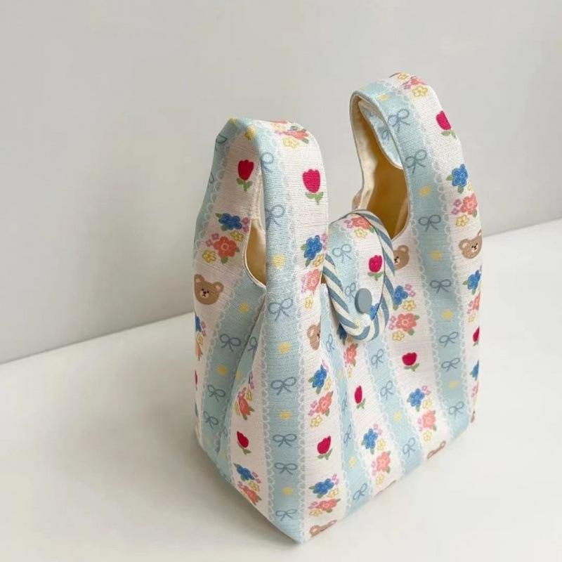 Cute Bear Floral Print Portable Handheld Bag Large Capacity Office Sundries Wrist Bag Lunch Bag 1pc