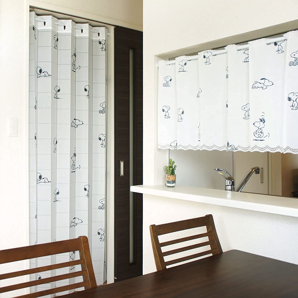 Noren Kobo Snoopy Goods Cafe Curtains for Small Windows Room Dividers Curtains Simple SNOOPY PEANUTS Width 120 x Length 45cm Cafe Curtains Random
