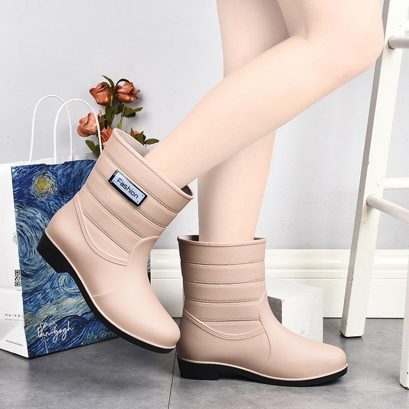 Female Fashion Casual Mid Tube Waterproof And Anti Slip Rain Shoes Rubber Shoes