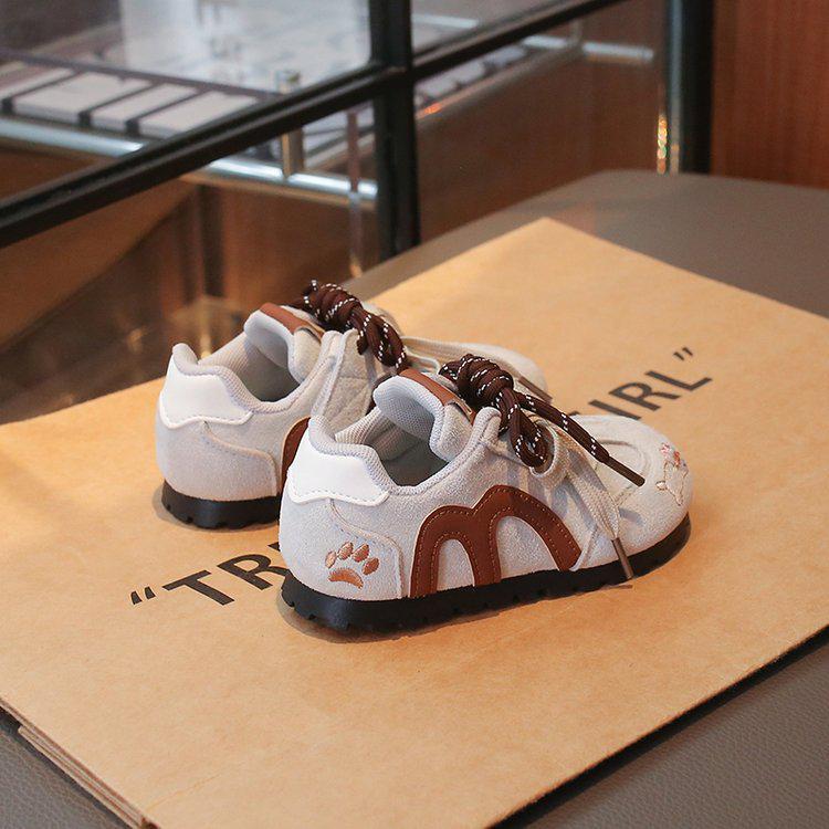 2025 Spring & Fall Girls' Casual Lightweight Training Shoes - Stylish, Versatile, Internet Celebrity Style