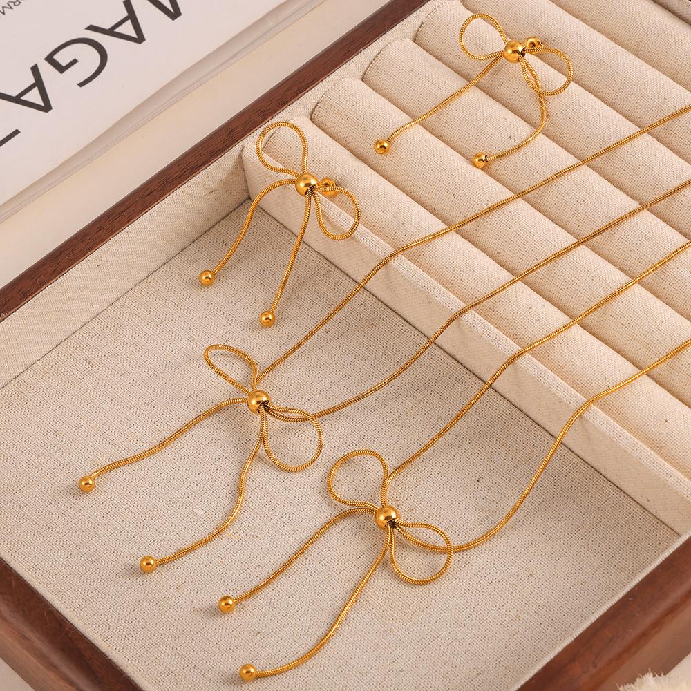 

European & American Celebrity Butterfly Design Gold-Plated Titanium Jewelry Set