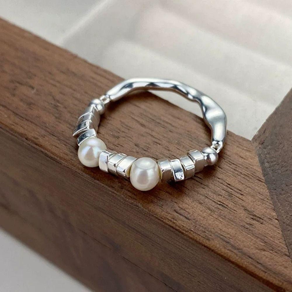 Light Luxury Minimalist Design Rings Vintage Personality Rings Dainty Pearl Finger Rings  Party