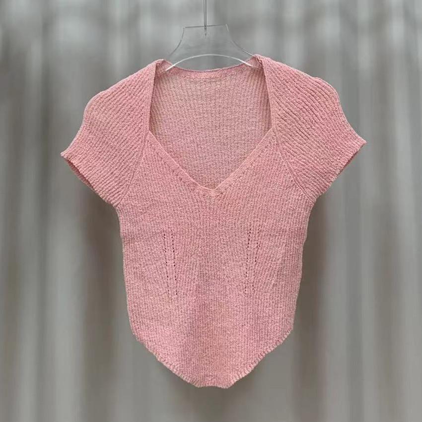 Pletená košile s krátkým rukávem s výstřihem do V Dámské letní modely Smysl pro design s pozitivním ramenem Niche Slim Krátké Nepravidelné Sladěné Topy Ležérní Pulovry Trička