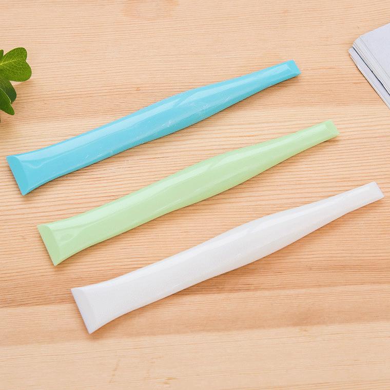 

Бытовой двухсторонний многофункциональный скребок для очистки пятен и дезинфекции плит Green