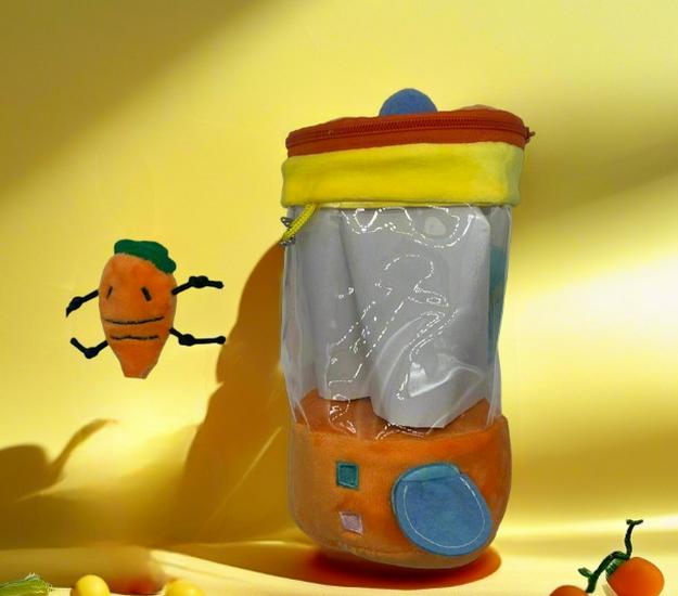 Tanaka Influencer Juicer Toy: Pull String Rotating Plush Doll