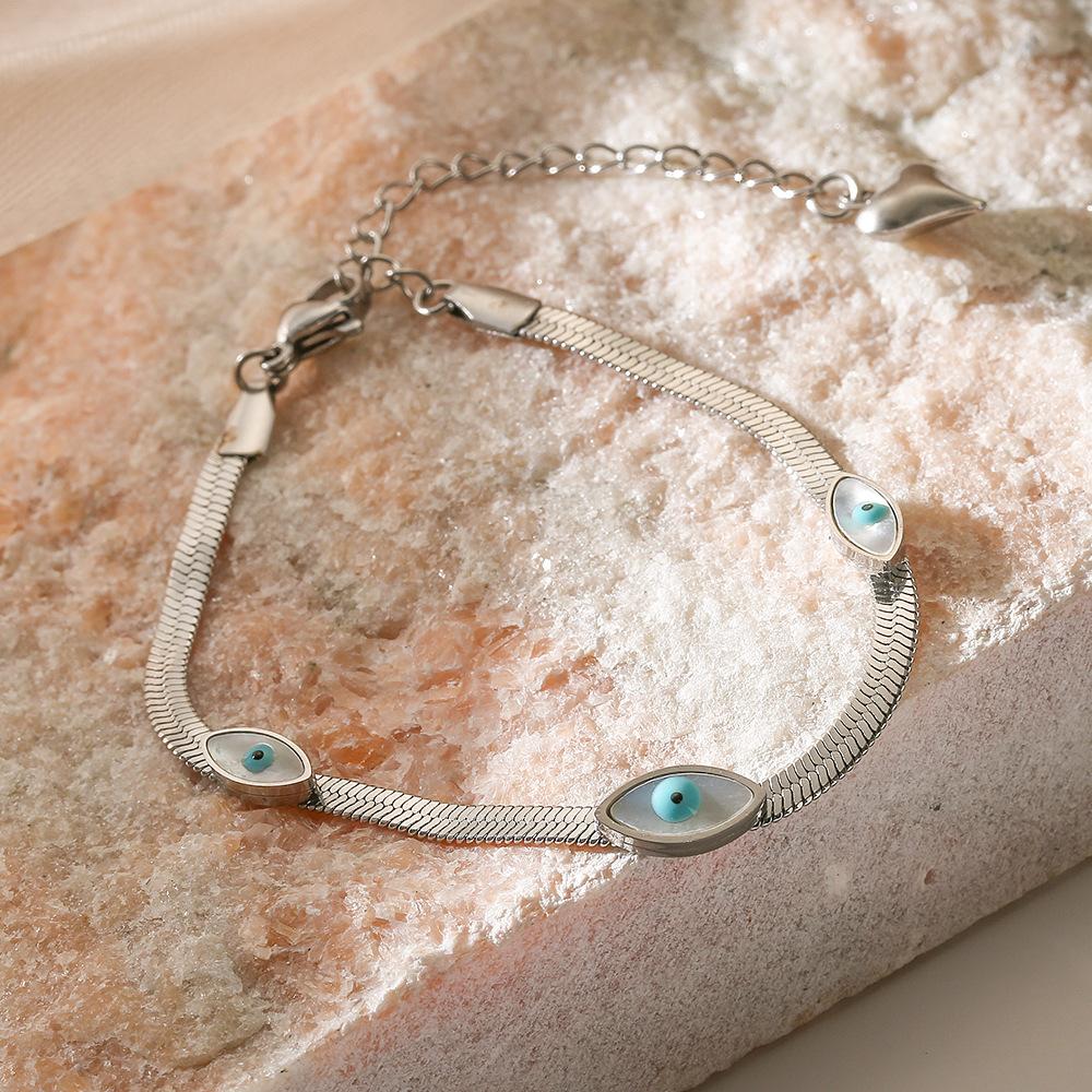 Bracelet Chaîne Serpent en Acier Titane Œil Maléfique Simple Polyvalent Bijoux de Mode