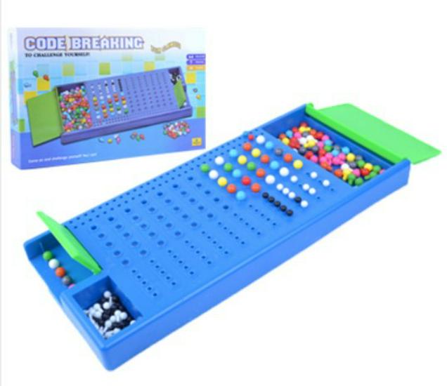 Cross-border Mastermind: Logical Reasoning Educational Game for Parent-Child Interaction