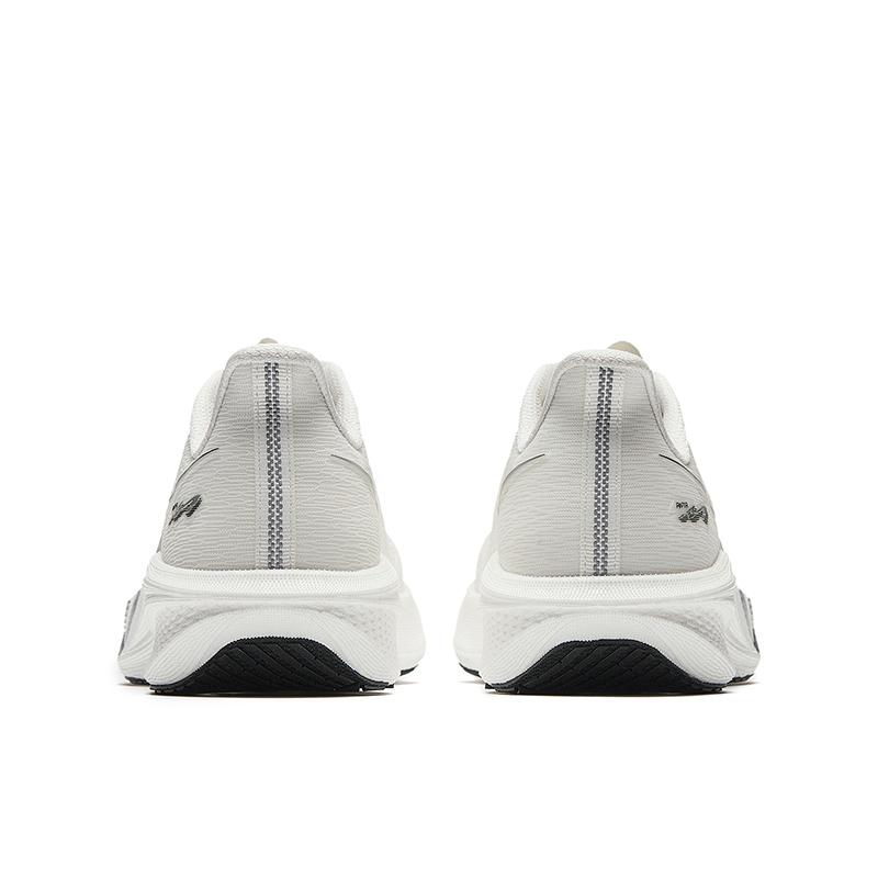 Anta Mach 5 Minimalist Sports Cushioning Durable Low-Top Casual Training Running Shoes Women sneaker Paper-White 922635561-4