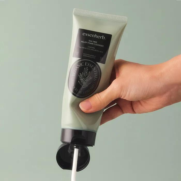 Tea Tree Relief Foam Cleanser 150ml