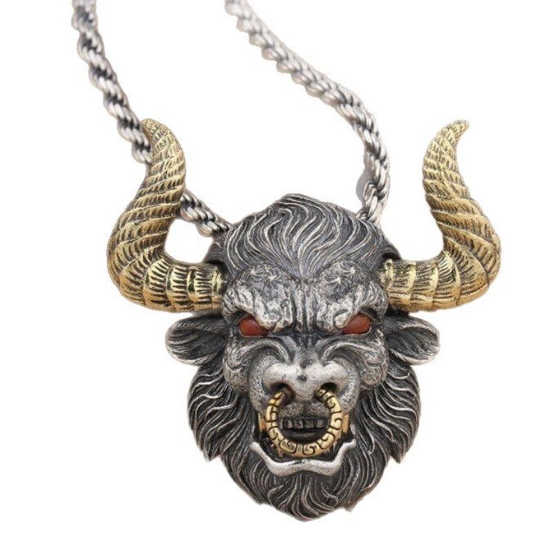 Fashionable Personalized Retro Domineering Bull Head Pendant Necklace
