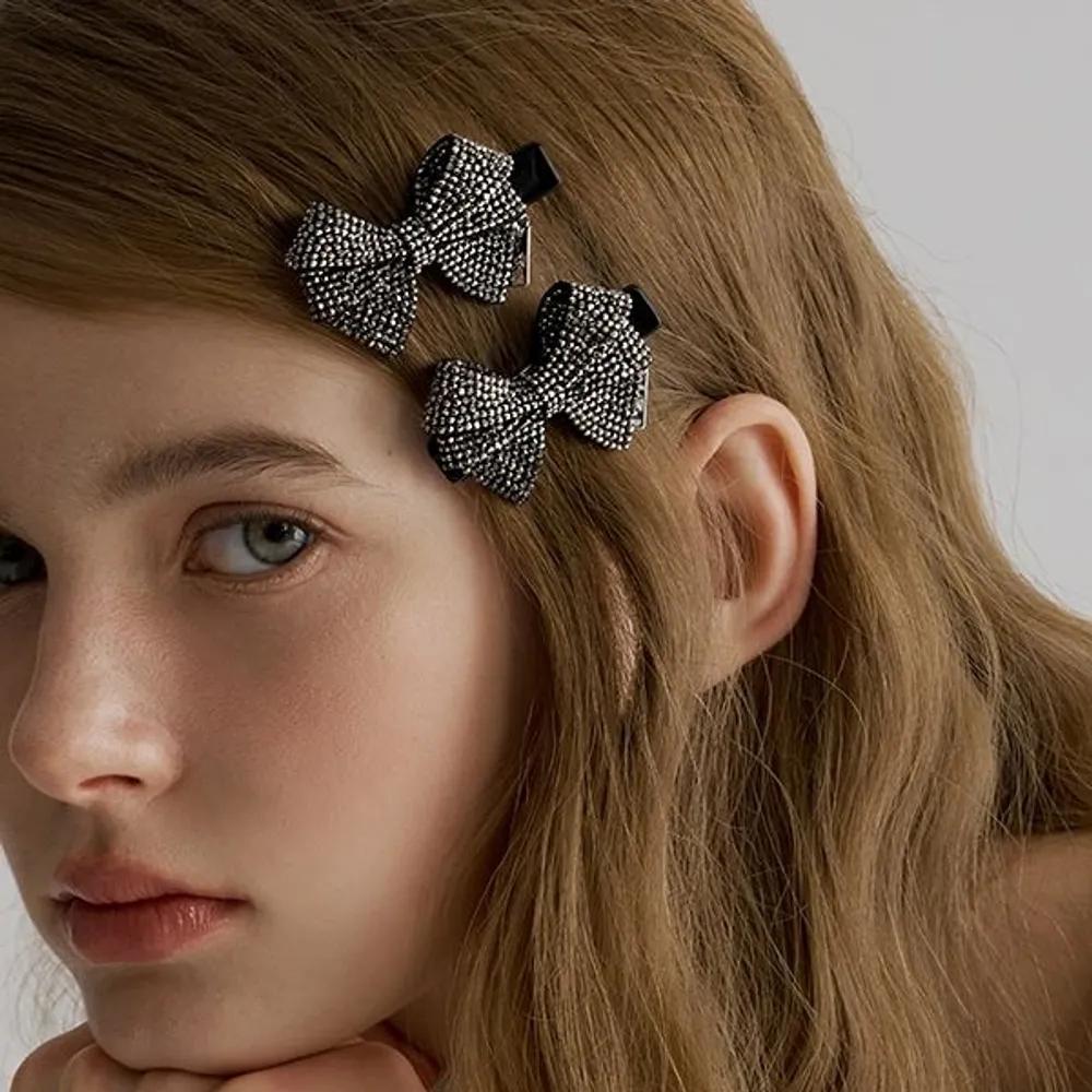 Smoky Crystal Ribbon Side Claw Clip JP-25-015CC hematite