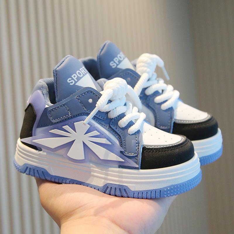 Children's sports shoes 2025 spring and autumn boys' casual board shoes high-top girls' little white shoes soft-soled baby bread shoes