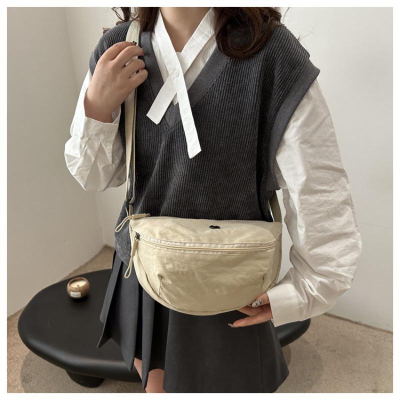 New Shoulder Messenger Bag Solid Color Casual Simple Light Versatile Large Capacity Dumpling Bag Wide Shoulder Strap Breast Bag