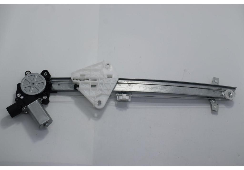 Car Window Regulator 69820-60070 for Land Cruiser UZL100