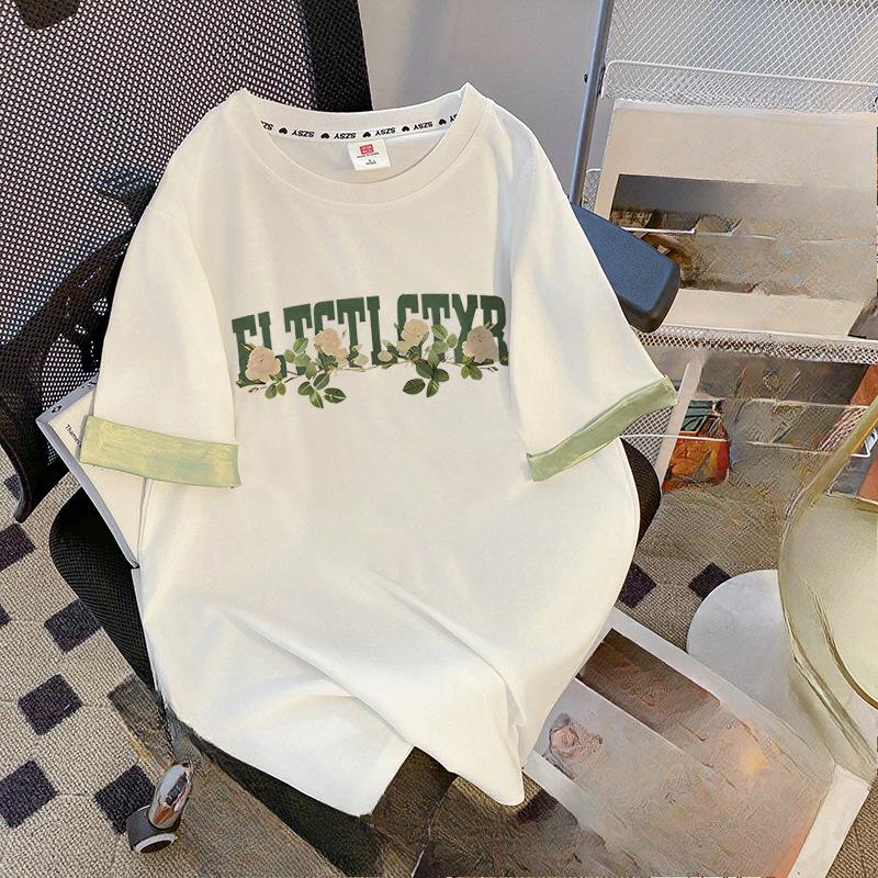 Sommer-T-Shirt mit kurzen Ärmeln, große Größe, ein neues lockeres und lässiges Design im chinesischen Stil für Damen, ein vielseitiges Oberteil für Liebhaber