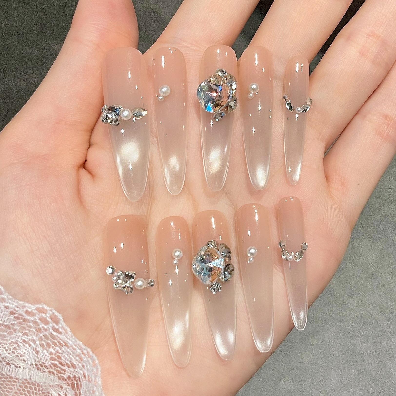 2026 Wearable Cat Eye Nail Art Stickers: Handmade Whitening Light-Catching Nail Tips. Bagged XS