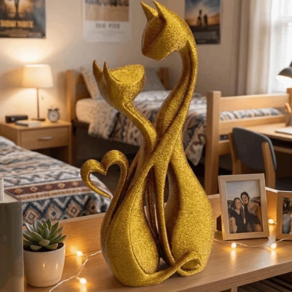 Heart-Shaped Cat Couple Figurine Handcrafted Cat Art Sculpture Elegant Cat Statue  Desktop Ornament