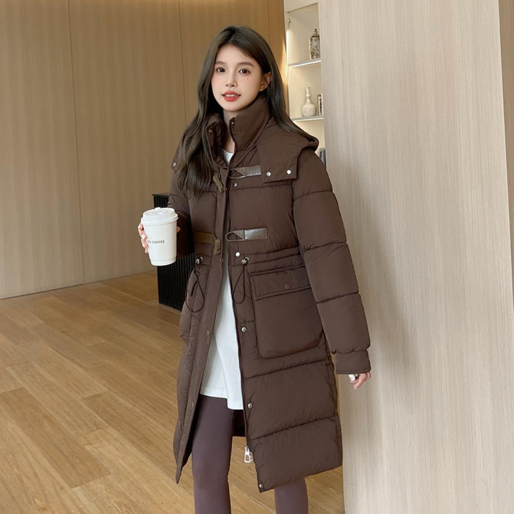 And the Big Fur Collar Pie Overcomes the Large Size Medium and Long Trench Coat for Women.