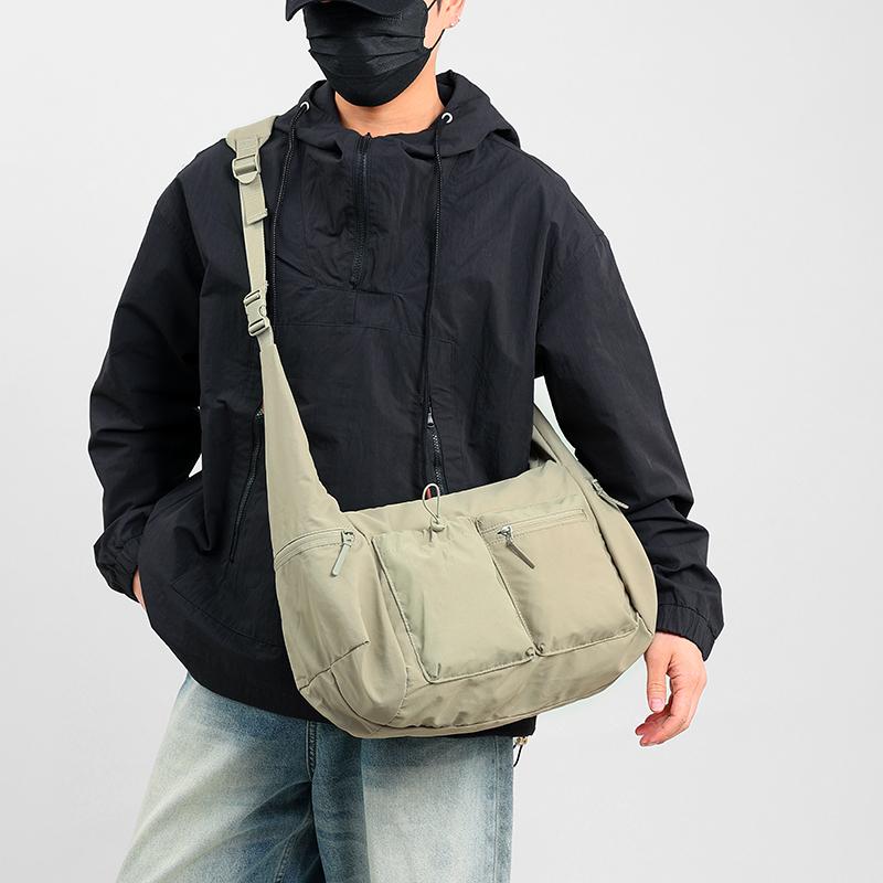 Outdoor Large Capacity Hobo Bag Commuter Shoulder Crossbody Bag Commuter Travel Bag