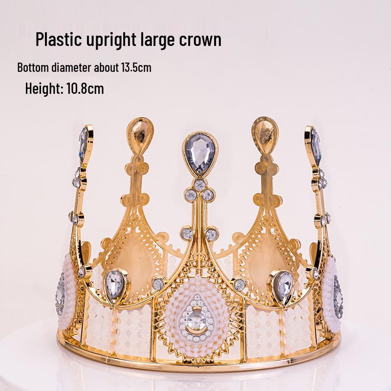 Coroană de Prințesă pentru Zi de Naștere cu Aripi de Pene, Perle și Cristale – Mini Accesorii pentru Copii