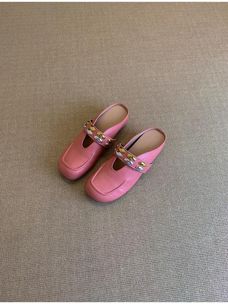 

Версия из овчины~ Французские полушлепанцы с внутренней танкеткой для увеличения роста, женские, новинка лета 2025 года, маленькие прохладные шлепанцы на один педаль 39