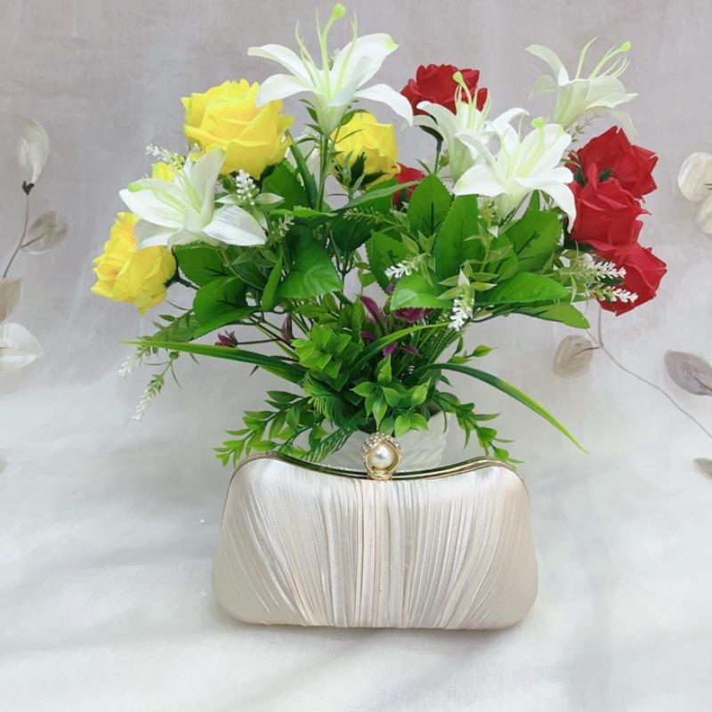 

Celebrity dinner clutch bag Women s banquet small bag with evening dress handbag Evening dress party cheongsam handbag абрикосовий