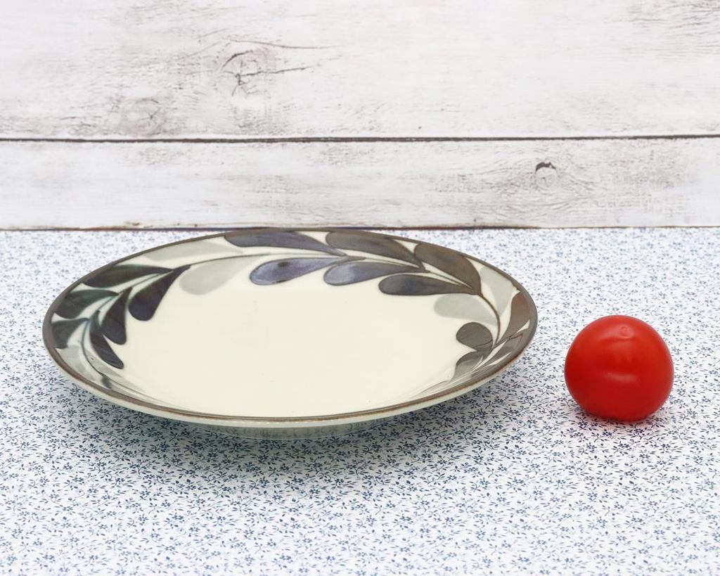 Castle Enterprises [Set of 10 16cm Wind Bread Plates] Mino Ware Monochrome Style. Casual and Perfect for Showcasing Your Food.