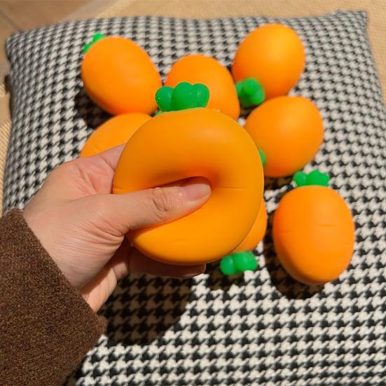 Simulation Carrot Stress Toy Anti-Anxiety Carrot Squeeze Toy Slow Rising Stretchy Simulated Vegetable Fidget Sensory Toy Easter Basket Stuffers
