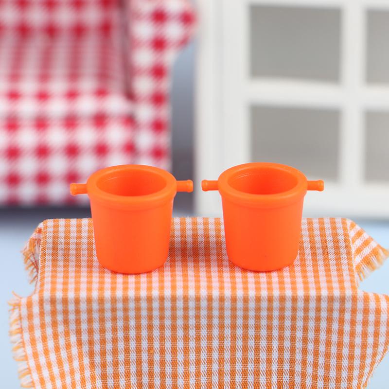 2Pcs 1/12 Dollhouse Mini Simulation Water Buckets Dollhouse Garden Beach Bucket Dolls House Accessories Pretend Play Toys