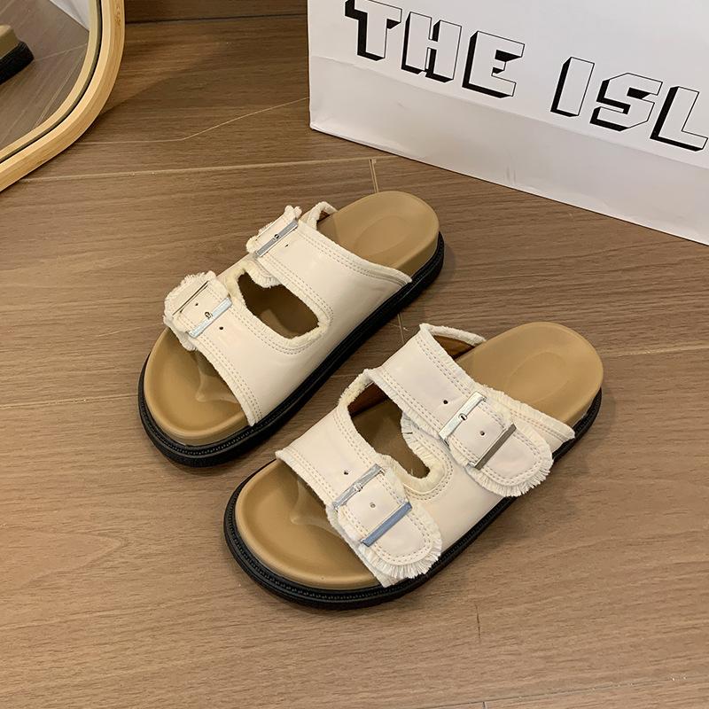 

Thick-soled one-word drag women s outer wear 2025 summer new Korean version fashion beach shoes belt buckle casual cool slippers women 40