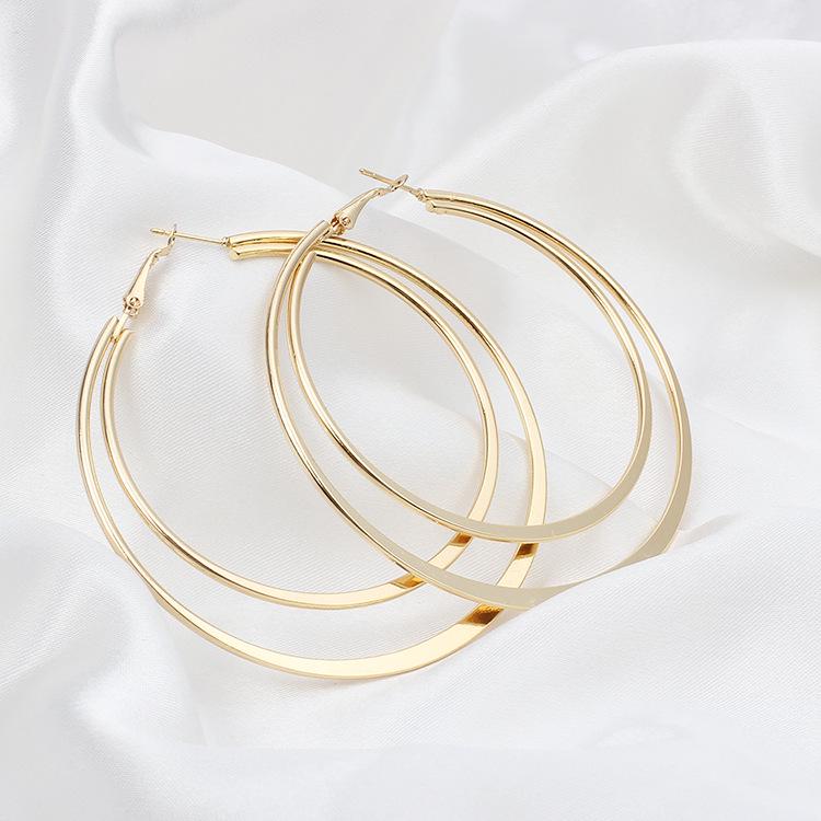 Earrings 2019 European and American new metal exaggerated earrings, geometric large circle double-layer earrings